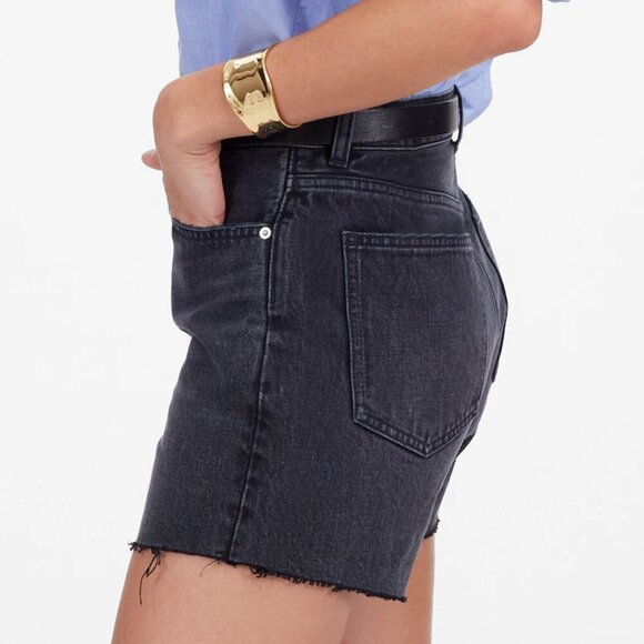 Madewell Brynn Long Shorts Raw Hem Button Fly Black Size 27 NWT - Picture 3 of 9